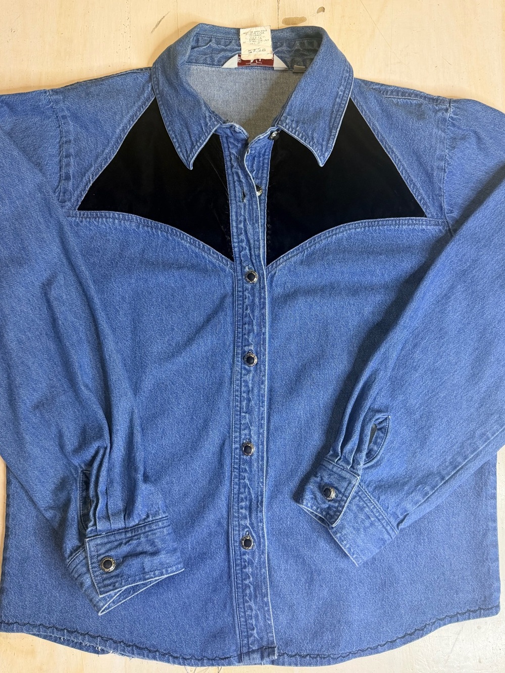 90’s Denim Button-Down Shirt with Black Yoke
